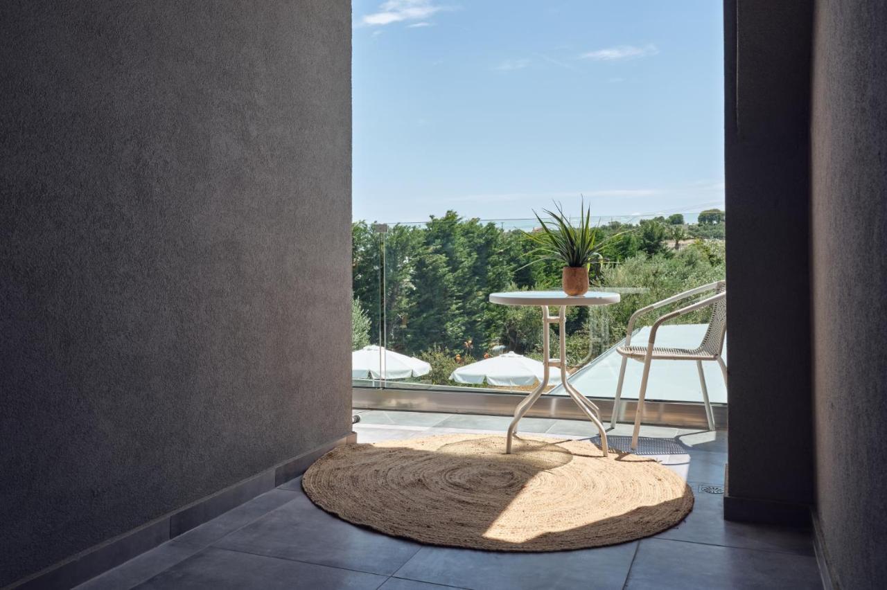 Dareia Suites Plános Eksteriør bilde